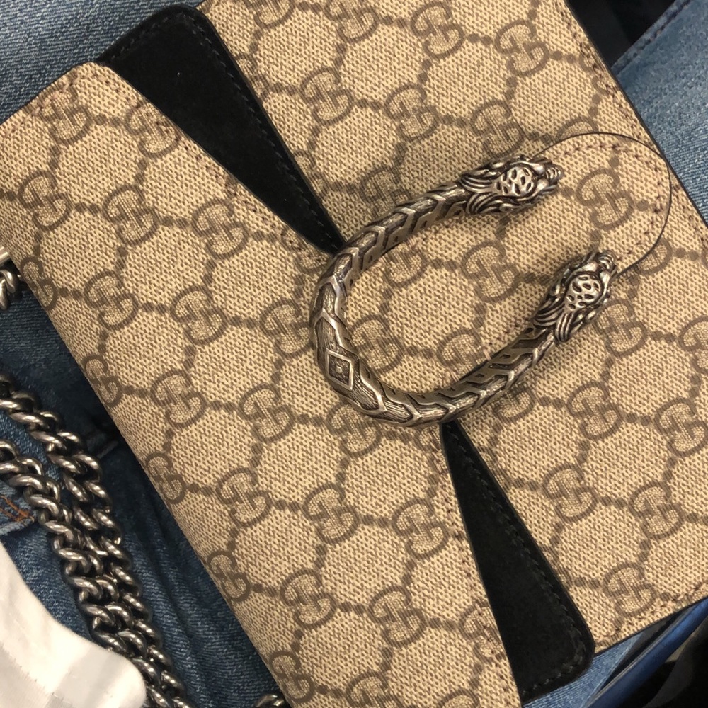 GUCCI